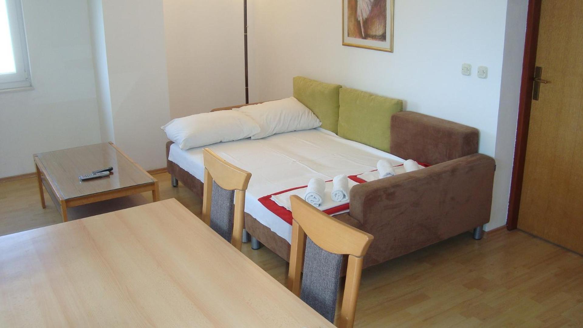 Apartments And Rooms With Parking Space Gradac, Makarska - 6819 Градац Стая снимка